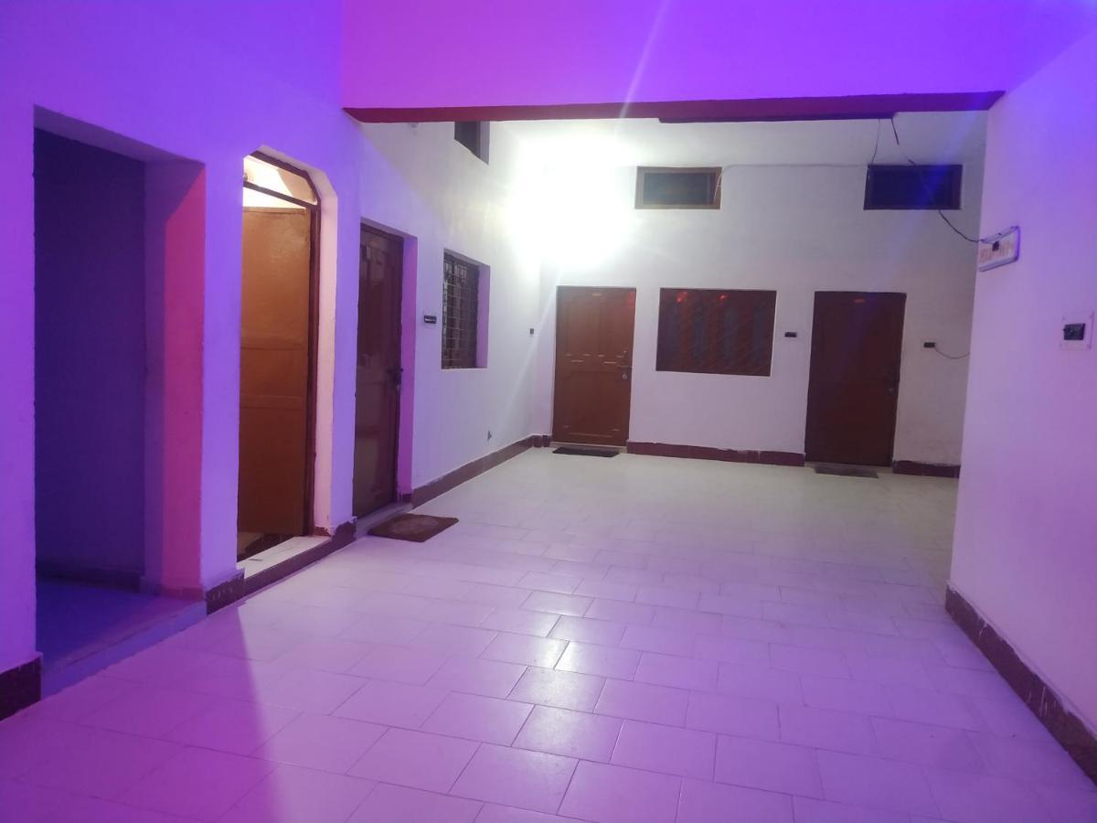 Hotel Shri Mahant Orchha 5 Mint Walking From Ram Raja Temple المظهر الخارجي الصورة