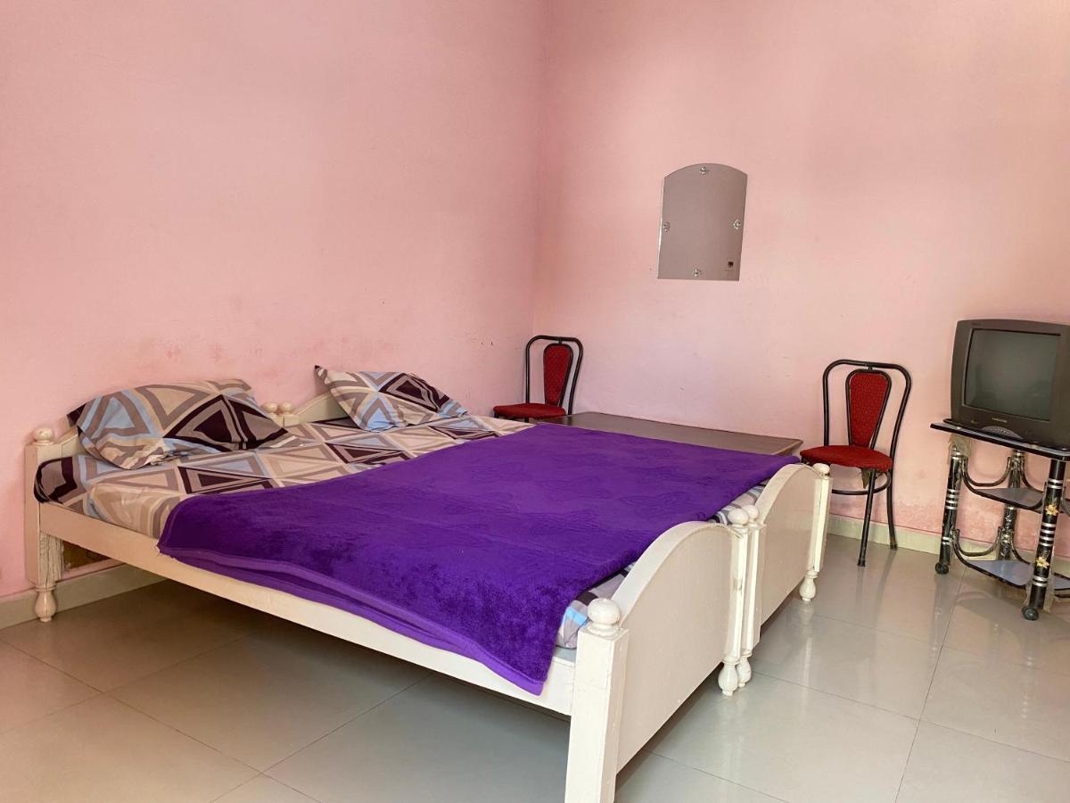 Hotel Shri Mahant Orchha 5 Mint Walking From Ram Raja Temple المظهر الخارجي الصورة