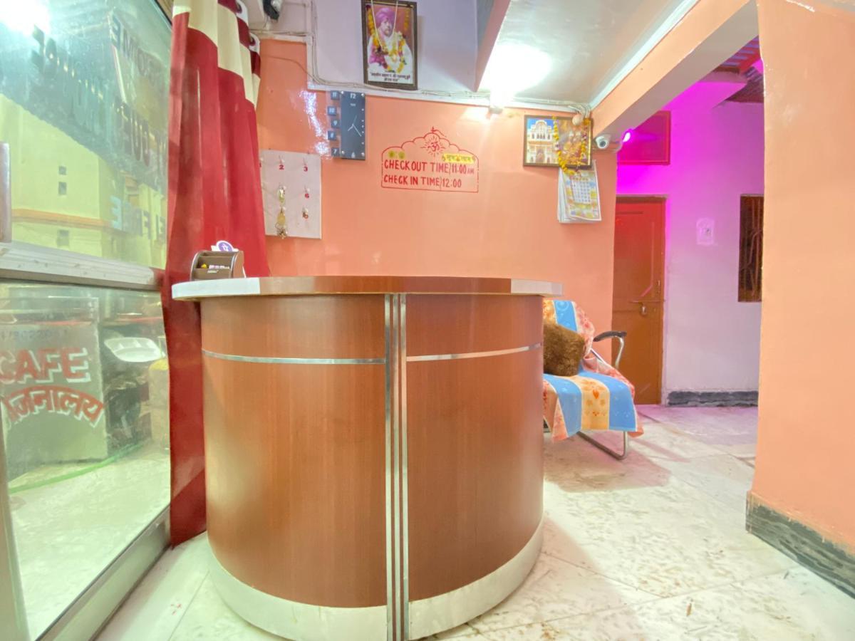 Hotel Shri Mahant Orchha 5 Mint Walking From Ram Raja Temple المظهر الخارجي الصورة
