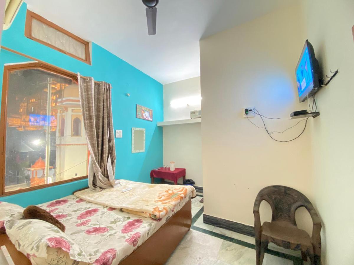Hotel Shri Mahant Orchha 5 Mint Walking From Ram Raja Temple المظهر الخارجي الصورة